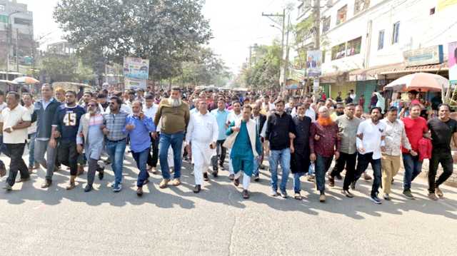 বন্দরে আওয়ামী লীগের নৈরাজ্য প্রতিরোধে মহানগর বিএনপির মিছিল 