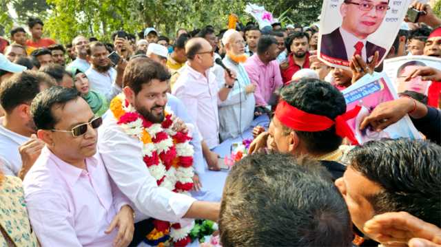 জেলা বিএনপির যুগ্ম আহ্বায়ক হওয়ায় রূপগঞ্জে দিপু ভুঁইয়াকে সংবর্ধণা