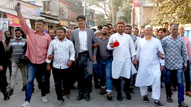 বন্দরে  কলাগাছিয়া ইউনিয়ন বিএনপির বিক্ষাভ ও পথসভা  