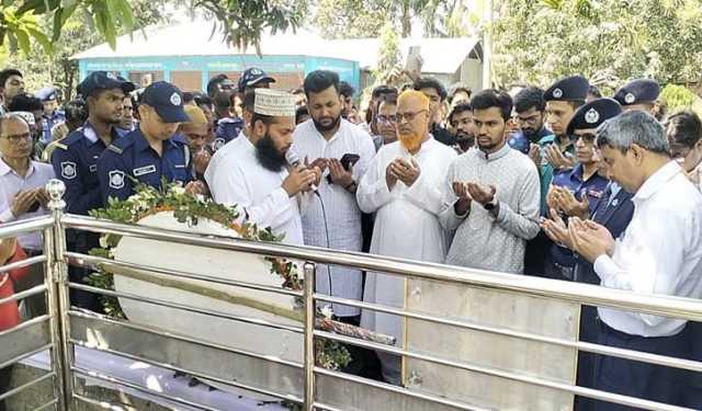 আবরার ফাহাদ মসজিদ সম্প্রসারণের উদ্বোধন করলেন উপদেষ্টা আসিফ