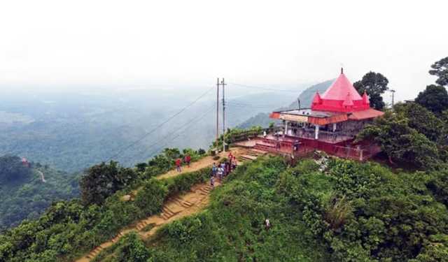 সীতাকুণ্ডের চন্দ্রনাথ ধামে ২ তীর্থযাত্রীর মৃত্যু