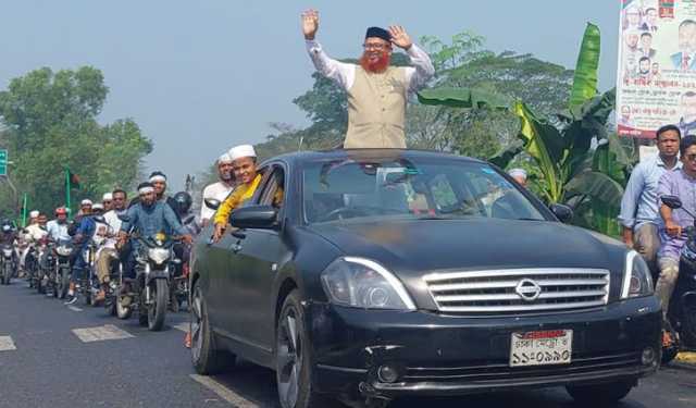 কোটালীপাড়ায় জামায়াত প্রার্থী রেজাউলের শোভাযাত্রা