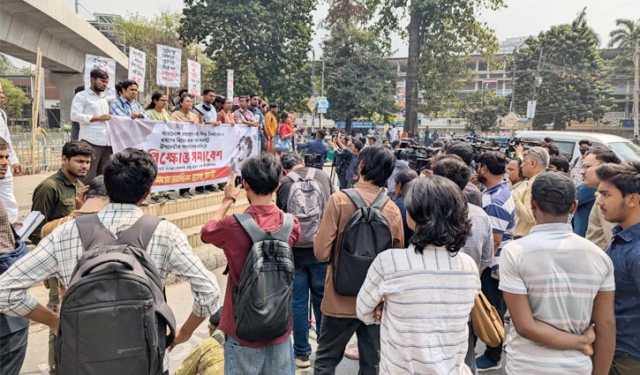 স্বরাষ্ট্র উপদেষ্টার পদত্যাগের দাবি ছাত্র ফ্রন্টের