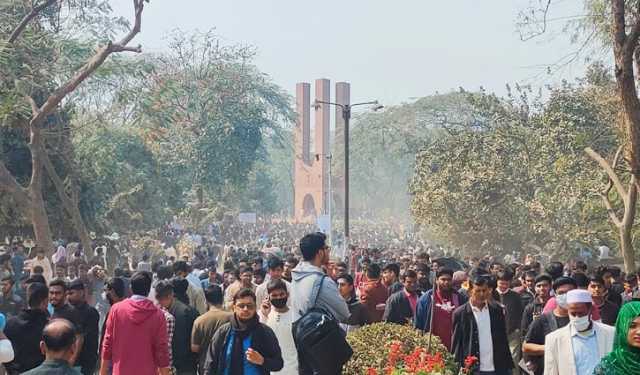 জাবির ভর্তি পরীক্ষা: ‘ডি’ ইউনিটে ৮৫ ও আইবিএ-জেইউতে ৭২ শতাংশ উপস্থিতি