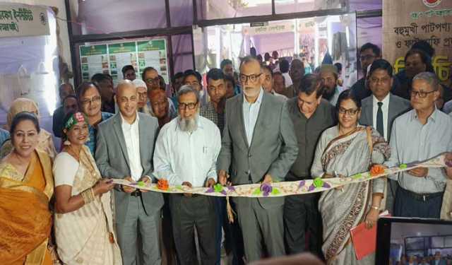 পাট রপ্তানির ঋণাত্মক প্রবৃদ্ধি কাঙ্ক্ষিত নয়: উপদেষ্টা