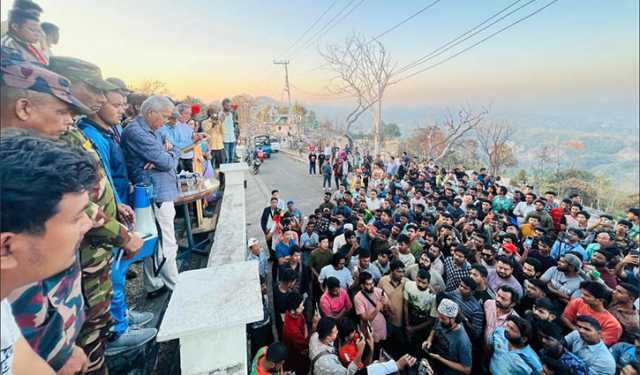 পার্বত্য উপদেষ্টার ক্ষতিগ্রস্ত এলাকা পরিদর্শন, সহযোগিতার আশ্বাস