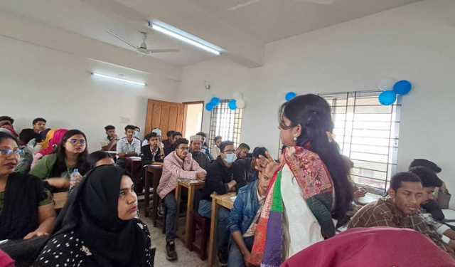 বাঙলা কলেজে ৩ দিনব্যাপী ‘সাংবাদিকতায় প্রশিক্ষণ কর্মশালা’ শুরু