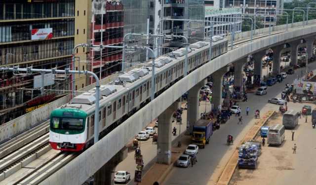 রোজায় মেট্রোরেলে নেওয়া যাবে পানির বোতল