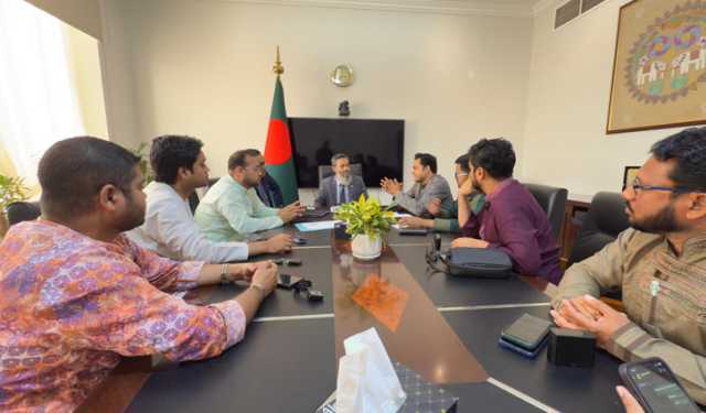 রাষ্ট্রদূতের সঙ্গে বাংলাদেশ প্রেসক্লাবে ইউএই’র সৌজন্য সাক্ষাৎ 