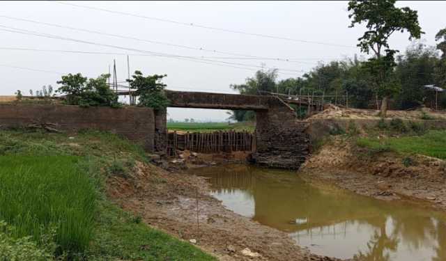 পাহাড়ে মুবাছড়ির ঝুঁকিপূর্ণ সেতু, বর্ষার আগেই মেরামতের দাবি