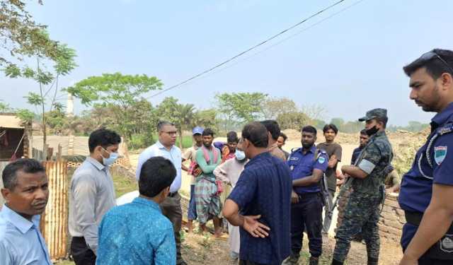 অবৈধ ইটভাটায় অভিযান, ৮ লাখ টাকা জরিমানা