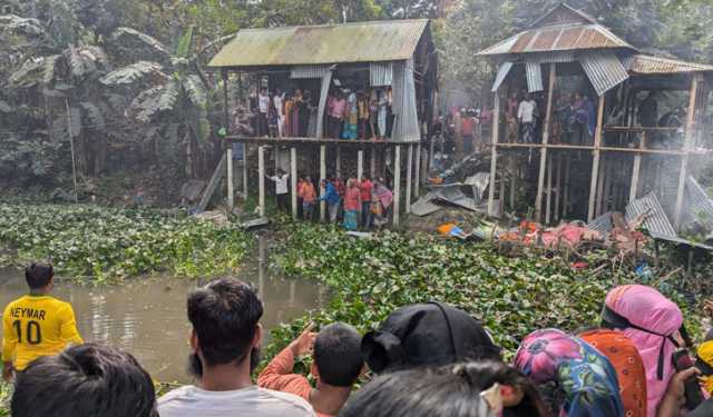 নিখোঁজের ২৩ দিন পর পুকুরে ভেসে উঠল স্কুলছাত্রের মরদেহ