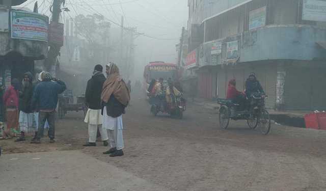 ৯ ডিগ্রি তাপমাত্রা কাঁপছে দিনাজপুর