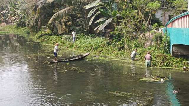 প্রাণ ফিরেছে গিমাডাঙ্গা-টুঙ্গিপাড়া খালের