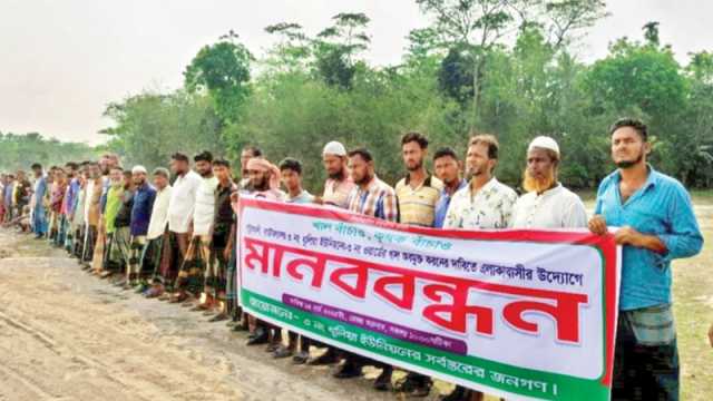 ধুলিয়া খাল ভরাটের অভিযোগ