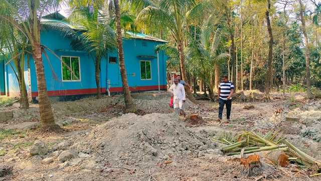 হাতিয়ায় জামায়াত নেতার বিরুদ্ধে জমি দখলের অভিযোগ