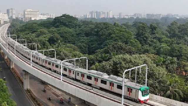 চাকরি বিধিমালা প্রণয়নের আশ্বাসে কর্মসূচি প্রত্যাহার ডিএমটিসিএল কর্মীদের