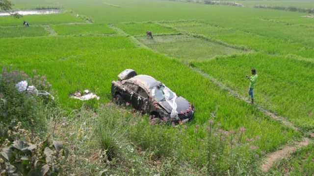 অনিরাপদ ক্রসিংয়ে মরণফাঁদ