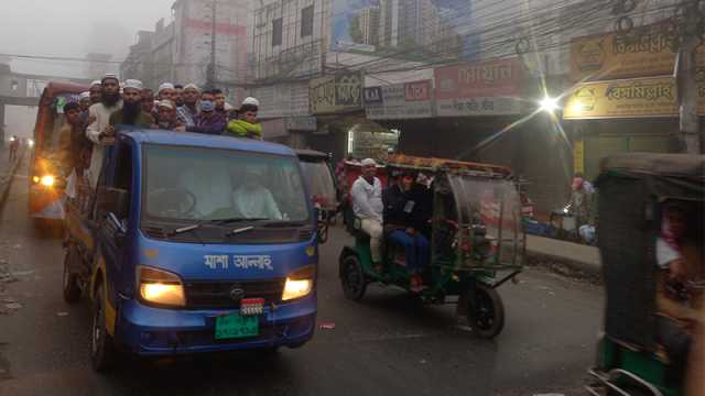 আখেরি মোনাজাতে অংশ নিতে তুরাগ তীরে মুসল্লিদের ঢল