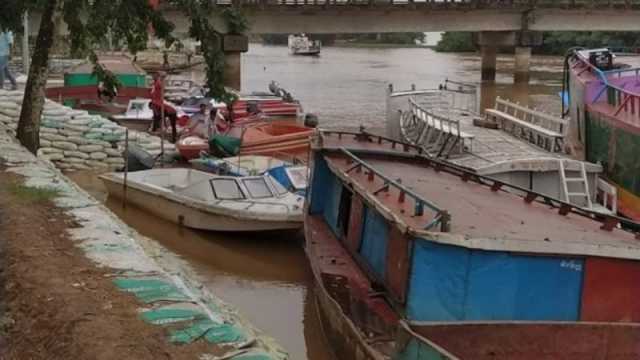 পছন্দের ইজারাদার বেছে নিতে শিডিউল টেম্পারিং