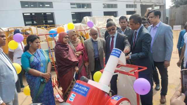 কৃষি আধুনিকায়নে বাংলামার্ক: চন্দনাইশে কম্বাইন হারভেস্টারের যাত্রা শুরু