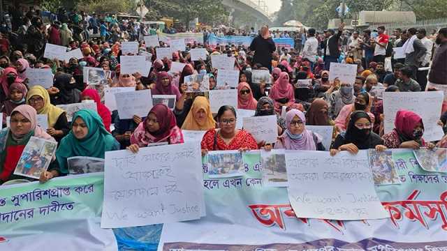 কর্মসূচি চালিয়ে যাওয়ার ঘোষণা প্রাথমিকের নিয়োগ বাতিল হওয়া প্রার্থীদের