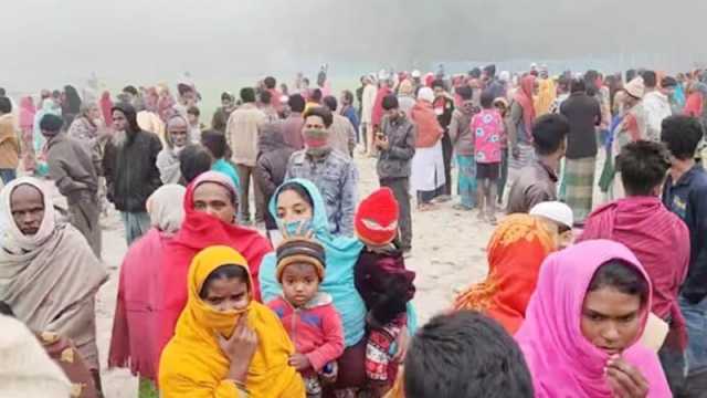 গলা কেটে সরিষা ক্ষেতে পুঁতে রাখা হয়েছিল রিফাতকে