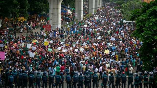 ক্লিনিকে ব্যয় করা চিকিৎসার টাকা ফেরত পাচ্ছেন আহতরা