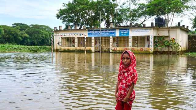 বাংলাদেশে গত বছর ৩ কোটি ৩০ লাখ শিশুর শিক্ষা ব্যাহত